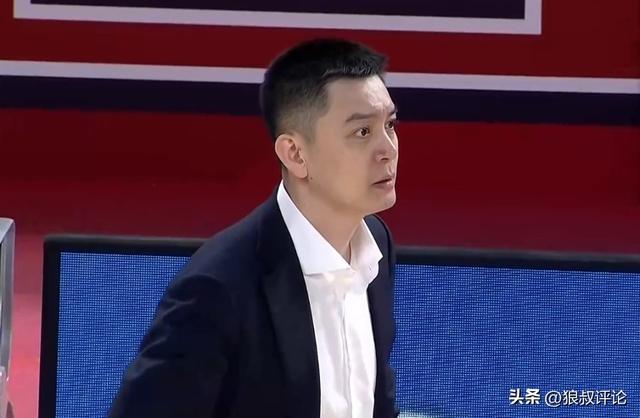 九游娱乐app下载-杨鸣：第四节关键球总是差一口气 这种情况连续出现大家会有点阴影
